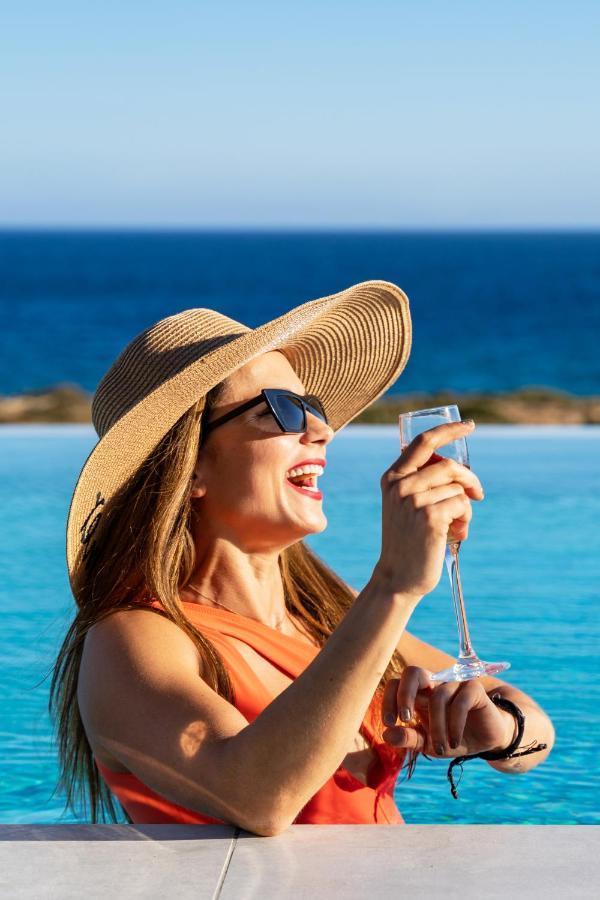 Aros Luxury Villas Lakki  Eksteriør bilde